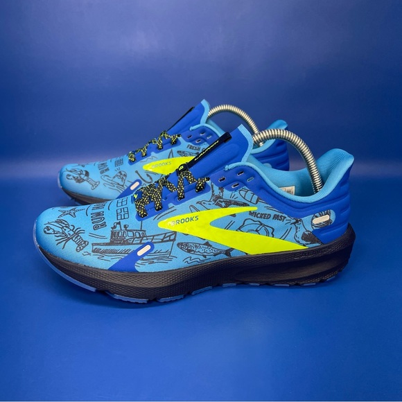 NEW Brooks Launch 9 “Boston Run Happy” Athletic Shoes Blue Electric Green - Picture 4 of 9